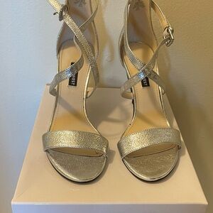 Size 9 womens heels